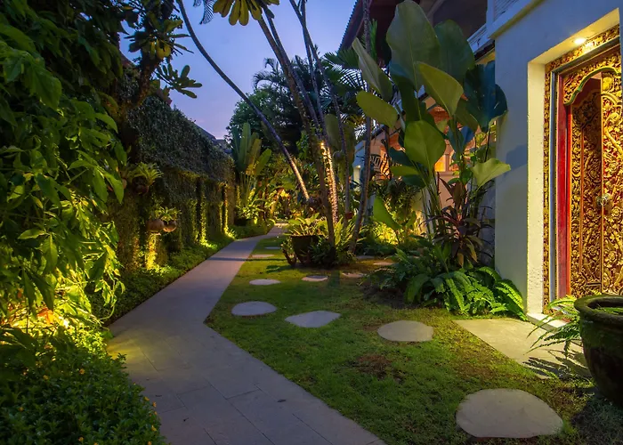 Hotel House 3*